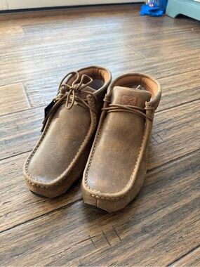Women’s Twisted X Bomber Shoes. Size 7